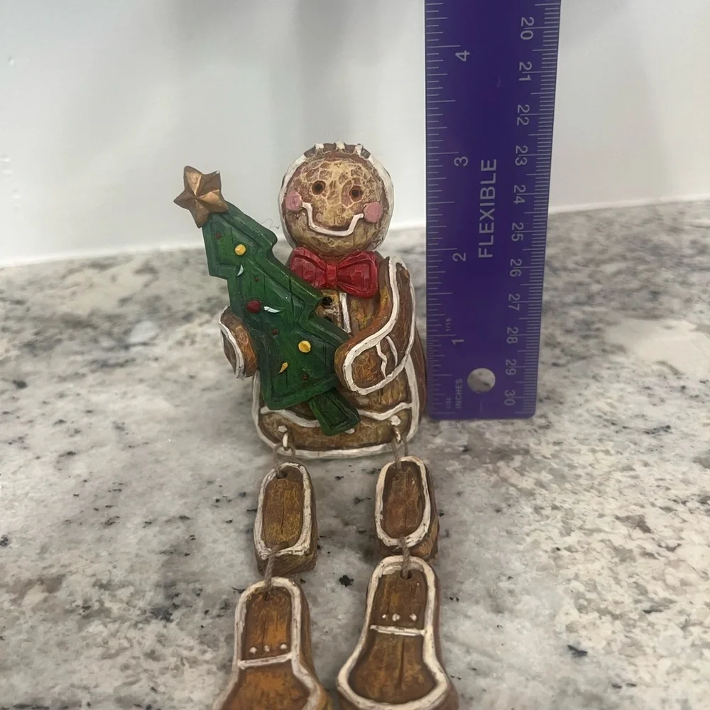 N/A charming gingerbread